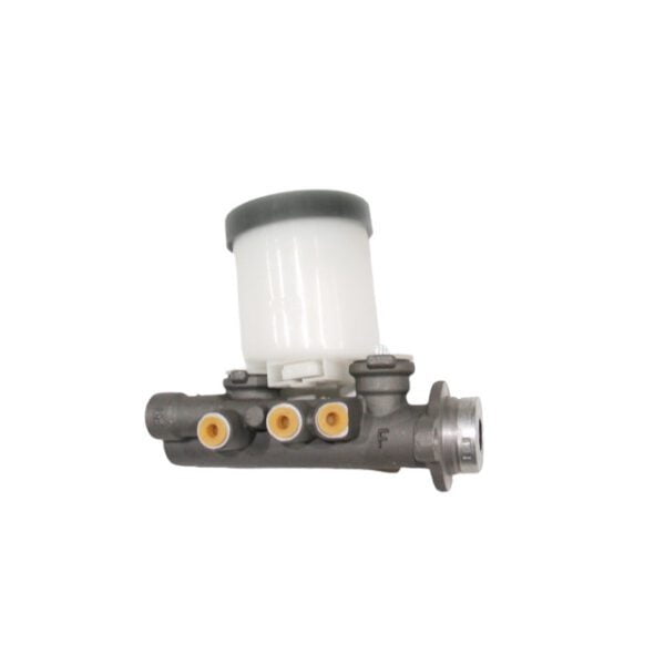 Nissan 1 Tonner / Hardbody brake master cylinder - Image 3