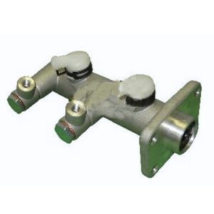 Daihatsu Delta 3.7D brake master cylinder